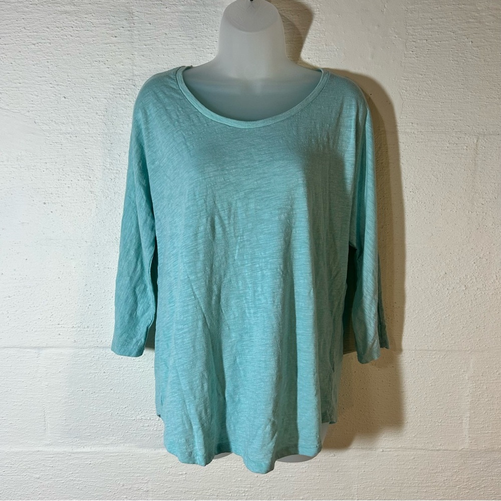 Comfy blue green top